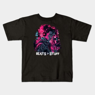 Beats > Stuff: Streetwear Vibe 🎧 Kids T-Shirt